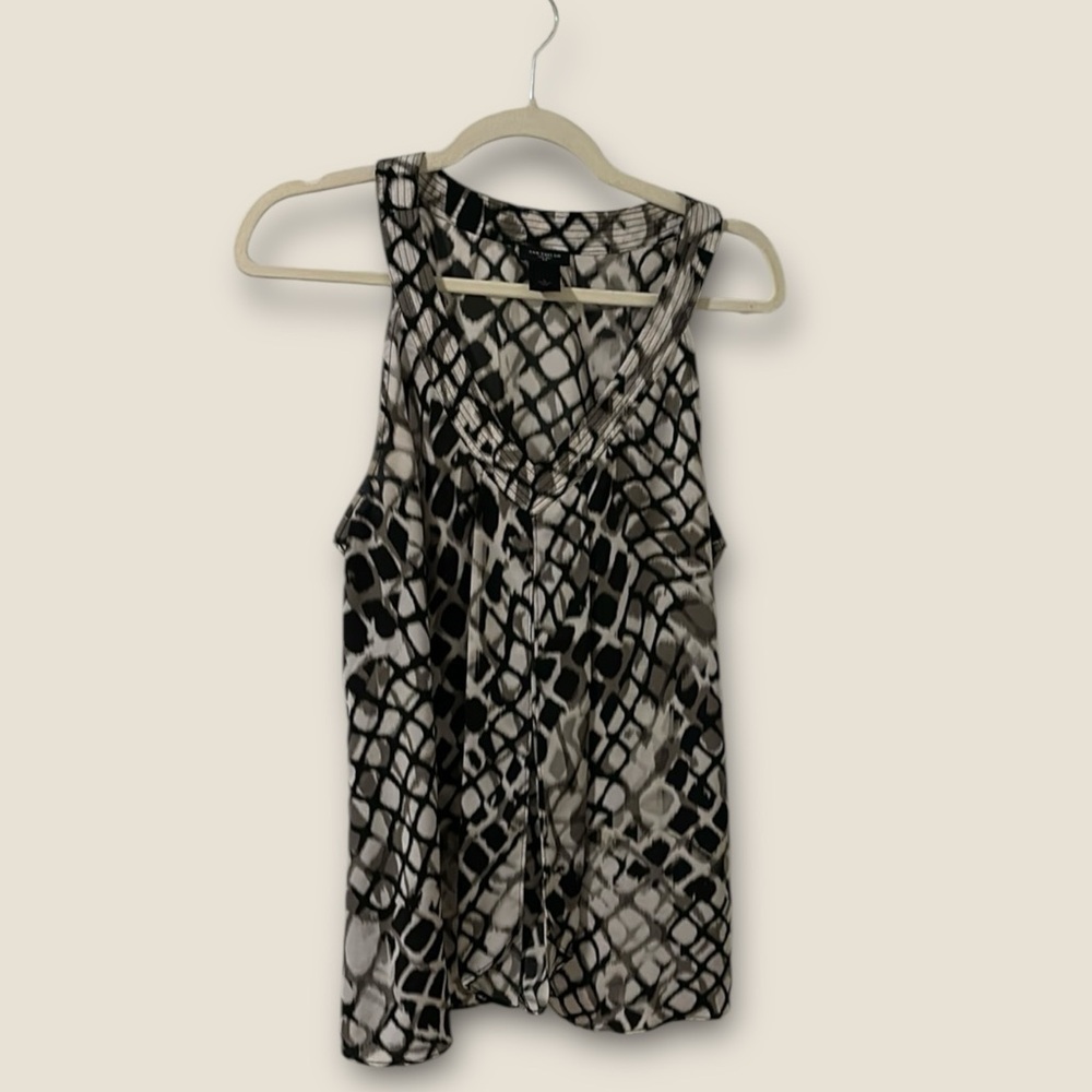 Ann Taylor tan and black snake print sleeveless top size L